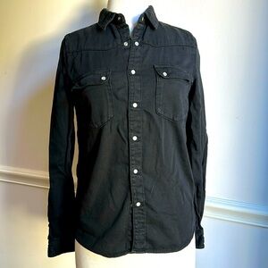 Bh & sh Top Shirt Blouse Black Pearl Snap Buttons Femme Fatale Size 0 EUC